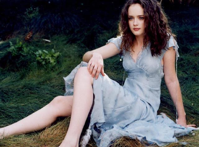 阿丽克西斯·布莱德尔,拉丁裔美国演员,小时候