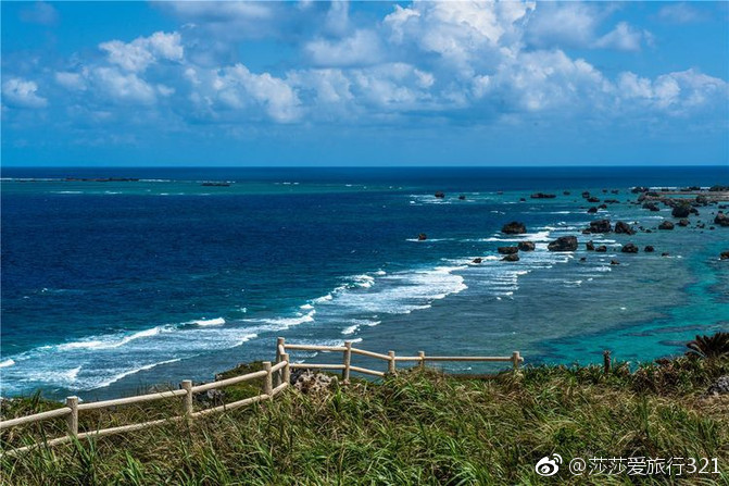 宫古岛是冲绳县的第一大的离岛,不仅风景优美,而且交通便利