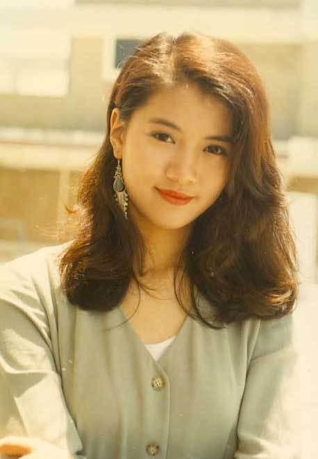撩汉又撩妹,这部20年前的香港爱情片汇集了一众老牌港星!