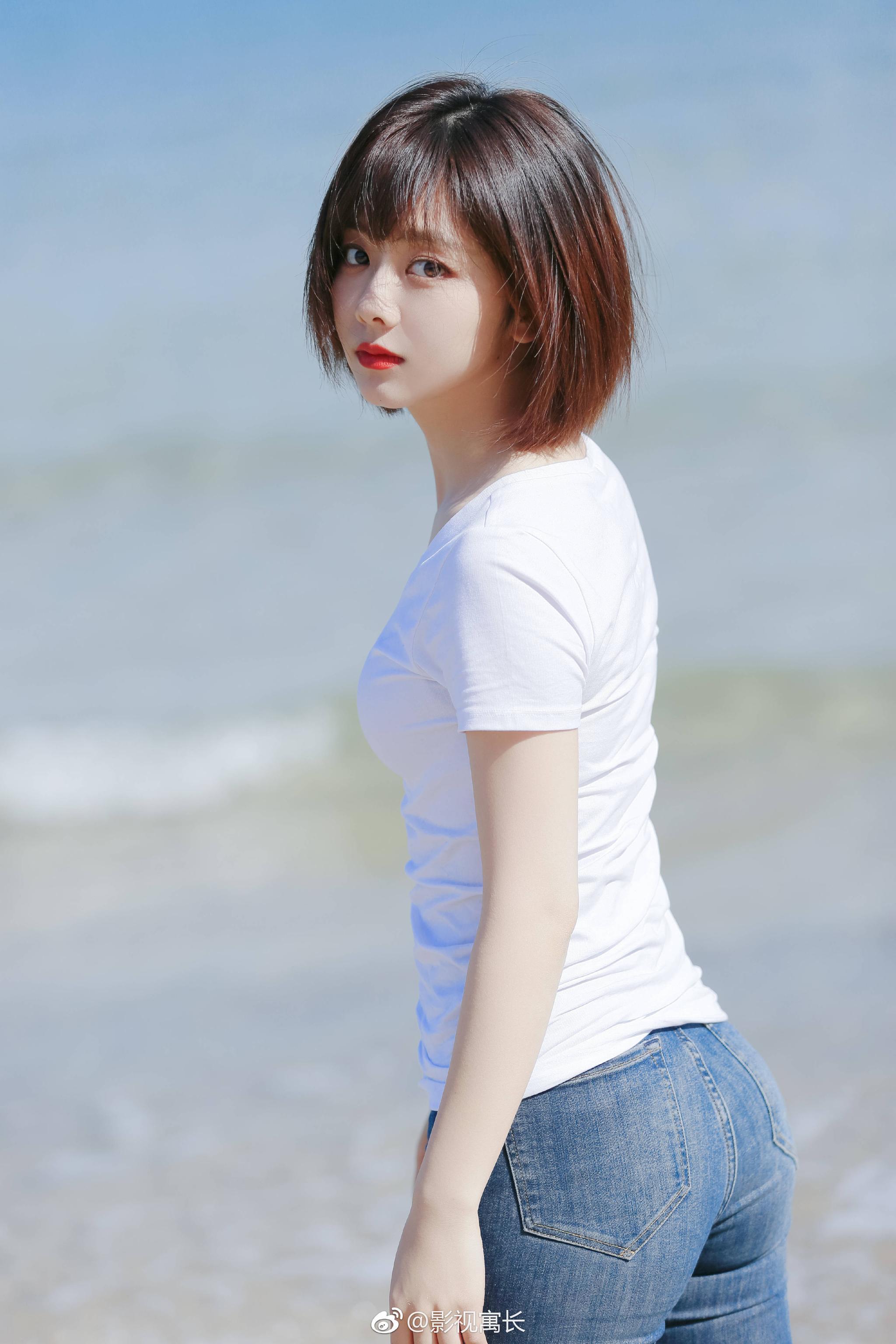 白敬亭谭松韵图片