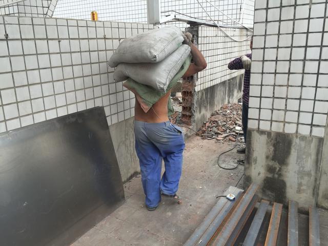 并不是每一个苦力强都会七十二路谭腿,看看搬