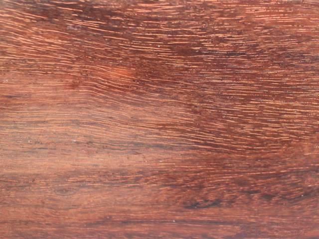 可以盘玩的假货--血檀手串