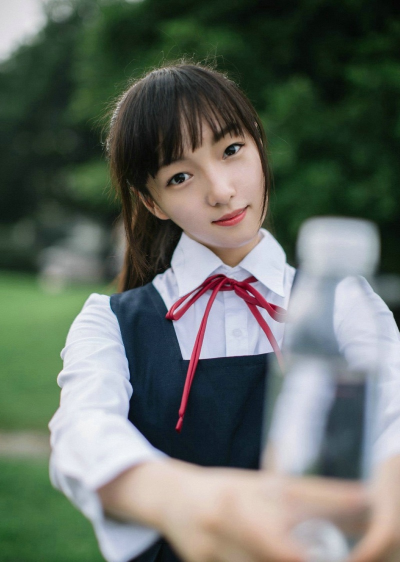 学院风马尾少女天真可爱漂亮脸蛋 写真集