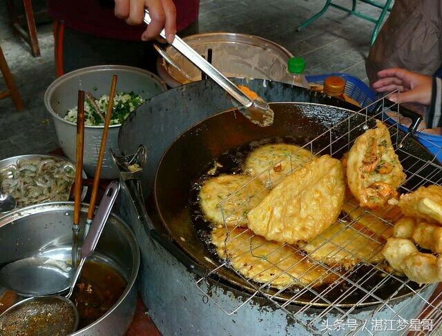 上千年传统特色美食小吃,炸虾饼,湛江大街小巷