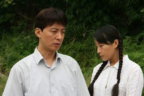 他俩与大S同一天领证 相识5年结婚8年低调无