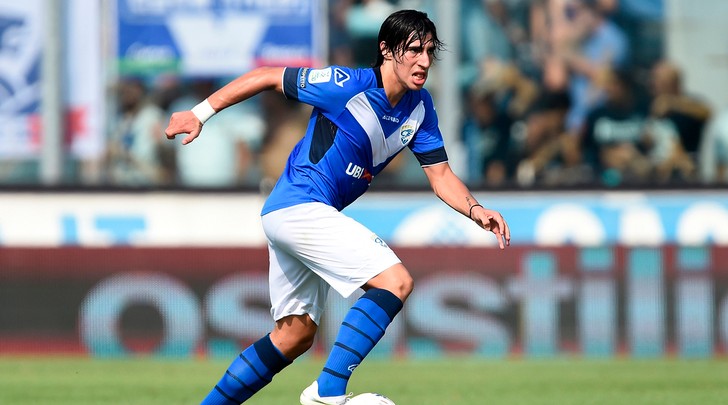 新皮尔洛就是他!长得像,踢球风格一模一样!国米