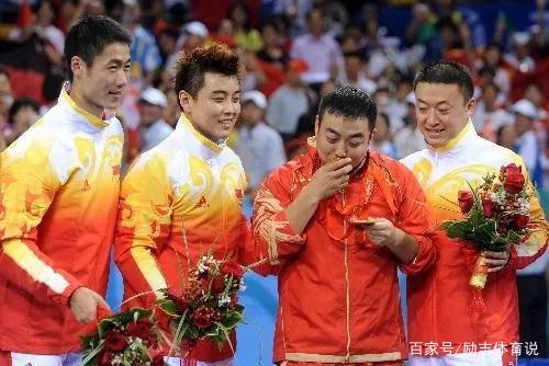 中国乒协到底怎么了?聘用3外教,而功勋教练却