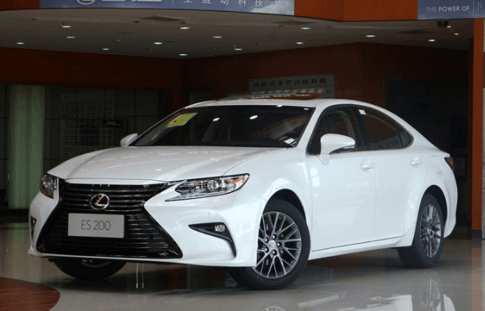 外形大气不输A6, 车长5米, 如今降至29万, 皇冠要哭晕在厕所了!