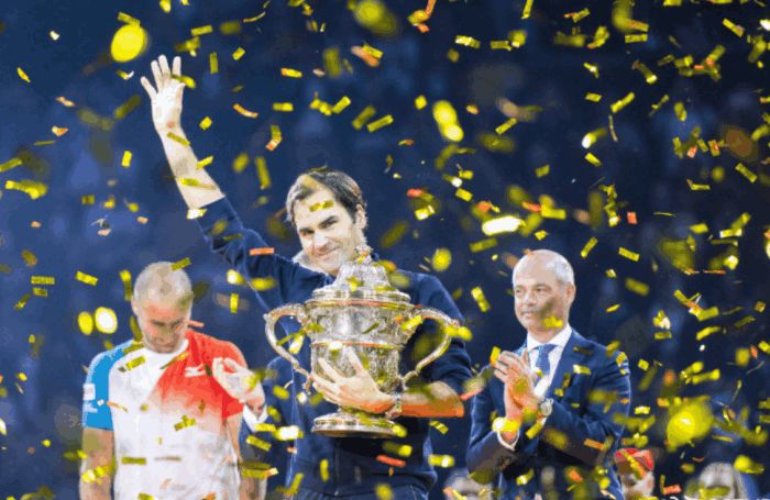 网坛历史第一人! 费德勒拿下生涯第99冠, 百冠