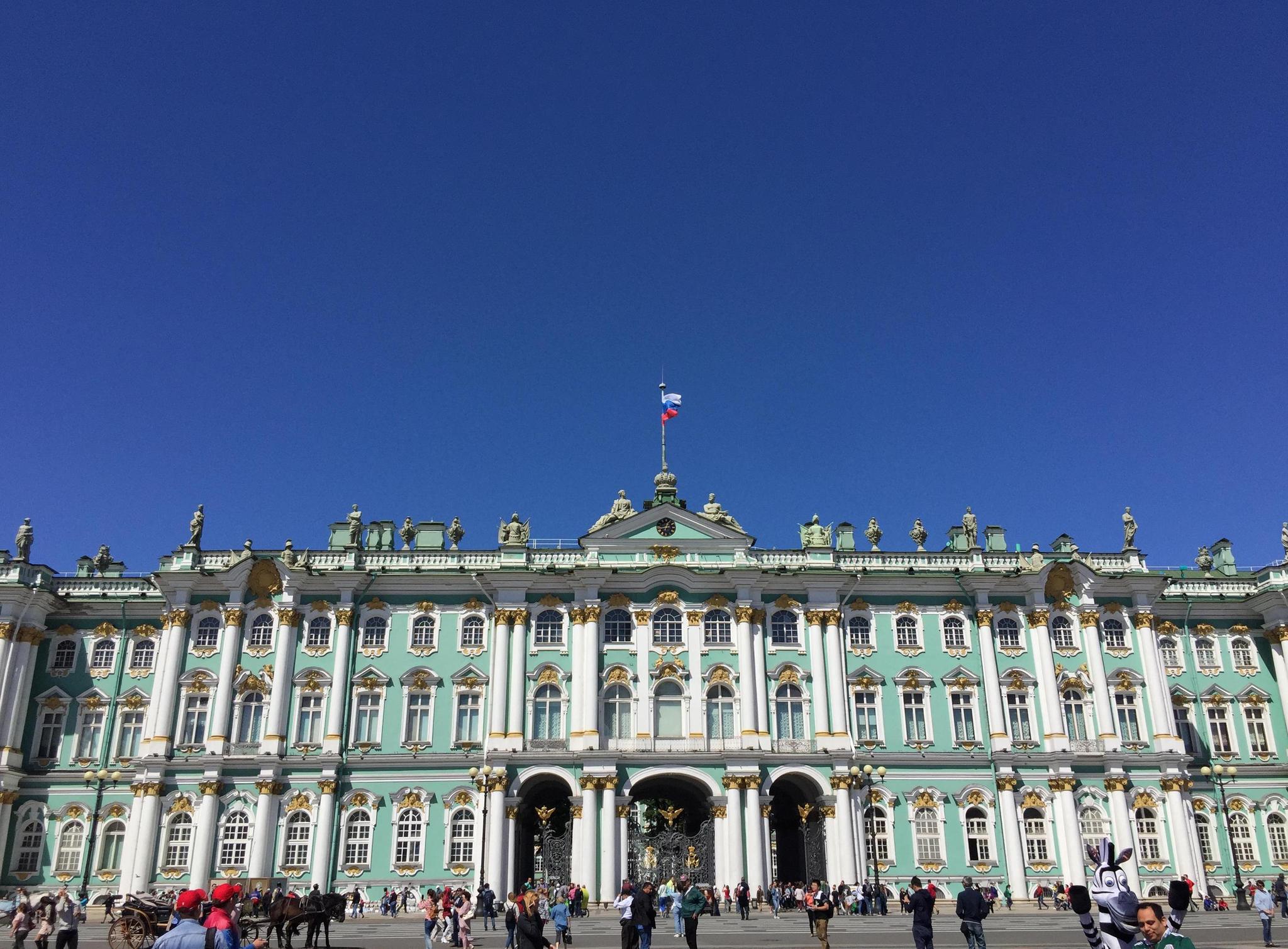 旷世奇珍一饱眼福--一辈子一定要去一次的冬宫博物馆