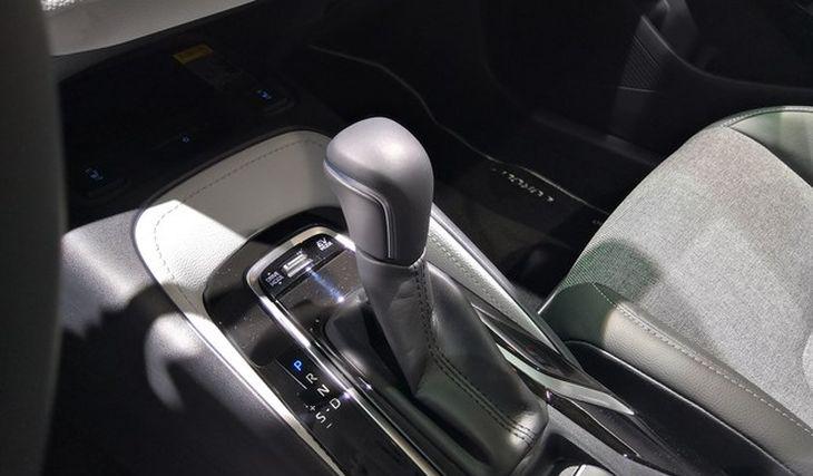 实拍丰田卡罗拉旅行版 配备悬浮式液晶屏/最快年内引入国内