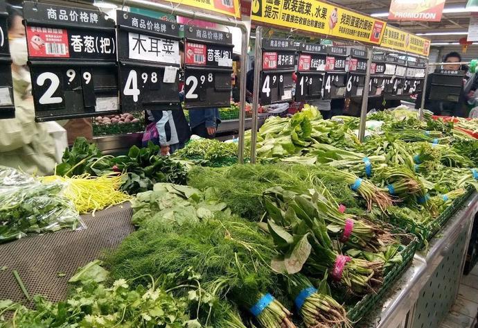 我决定进行一次大胆的尝试——在北方菜市场按照南方方法买菜,看看是