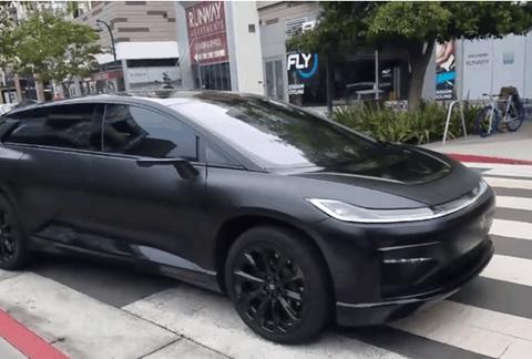 砸百亿研发！乐视全新SUV现身纽约街头，完胜卡宴，订单已超5万