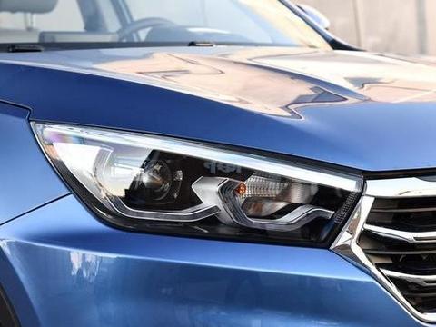 买宝骏510不如买它！30万逼格只卖6万，配ESP全景天窗，缤智服了