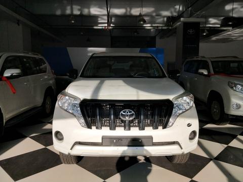 17款霸道2700  本周疯狂促销优惠中