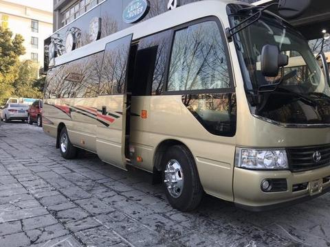 丰田考斯特中巴丰田考斯特顶配中巴