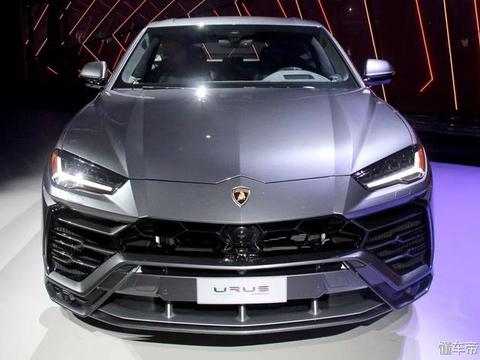 兰博基尼SUV还有20秒到达战场！