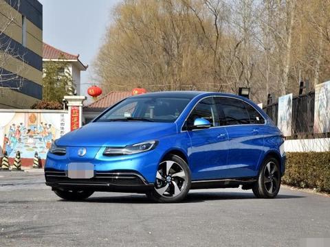 奔驰纯电动汽车，今日来袭，仅售29万，为何无人问津？