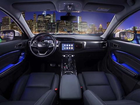 奇瑞瑞虎8内饰首次亮相 将于2018北京车展上市