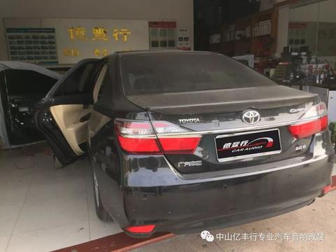 中山丰田凯美瑞汽车音响改装轮毂双门汽车隔音！