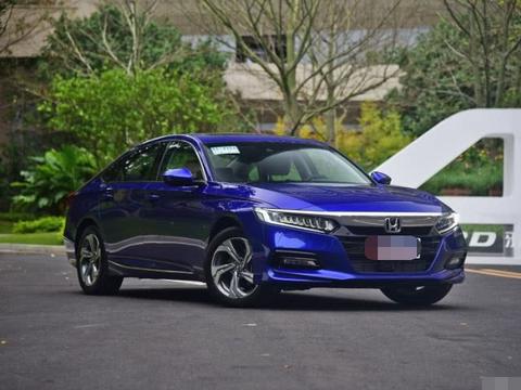 第十代本田雅阁即将来袭，颜值逆天，一看发动机却犹豫不决！