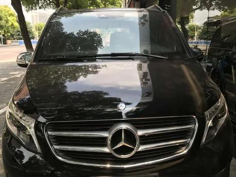 18款Vclass黑钻版奔驰V260！