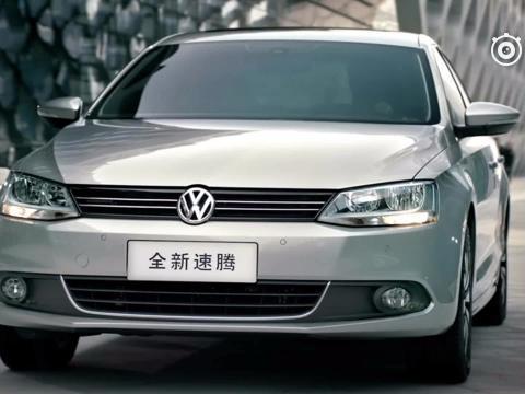 本田思域不敢嚣张了，全新速腾首秀，内饰堪比奥迪？