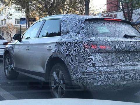 全新霸气的国产的奥迪Q5L，车身加长轴距加长