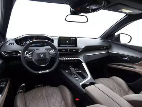 外形给人看，内饰自己享！30万以内SUV五佳内饰