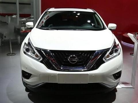 奥迪Q5劲敌又降了，当年卖49万如今不足21万，买汉兰达后悔吗