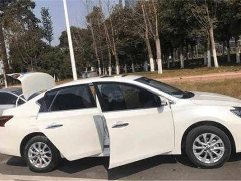 南昌一女子花10万买日系车,开500公里后,直呼:谁说油耗低!