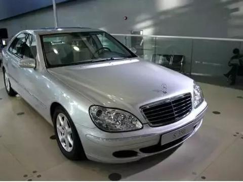 落魄，十年前的豪车大佬卖上百万