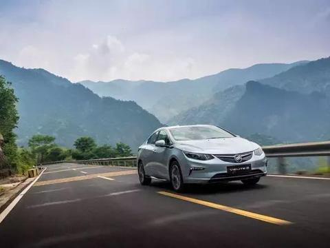 进阶试驾别克VELITE 5 超低油耗无需“老司机”