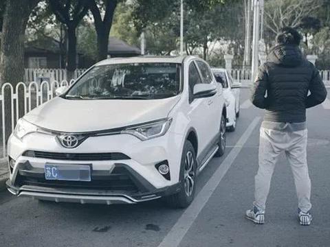 一根USB线差点废了这辆丰田车!