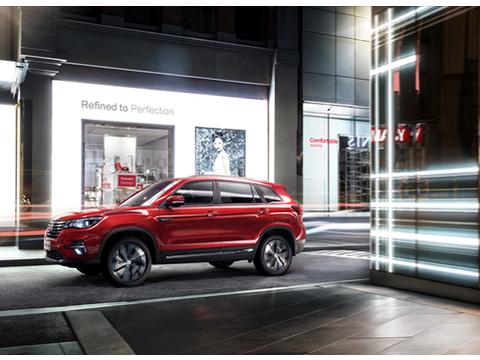 长安新CS75搭载无人驾驶黑科技北京车展上市 三款新品首发