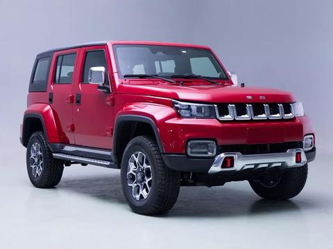 越野依然本色，北京(BJ)40 PLUS首秀，智能也更养眼了