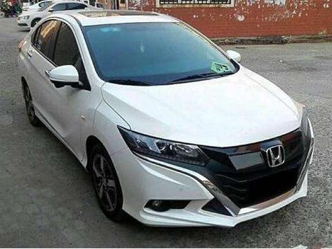 曾是加价王, 比思域还漂亮, 现降一万仅卖8万起, 惨遭吉利碾压