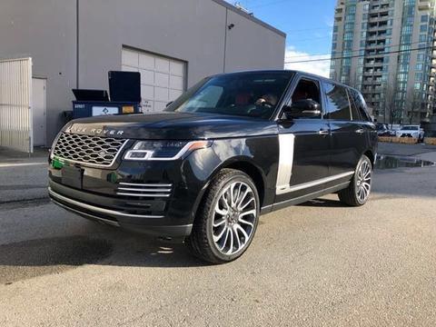 18款路虎揽胜创世加长5.0改款后方正硬朗更霸气