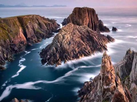 战略反哺轿车正当时，再不行动机会将消失