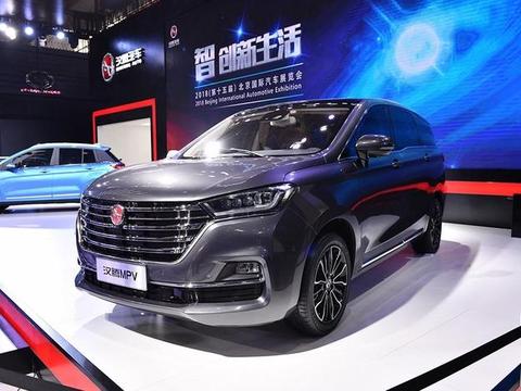 又一新MPV亮相！比奥德赛还宽大，两块液晶屏，宋MAX压力大了