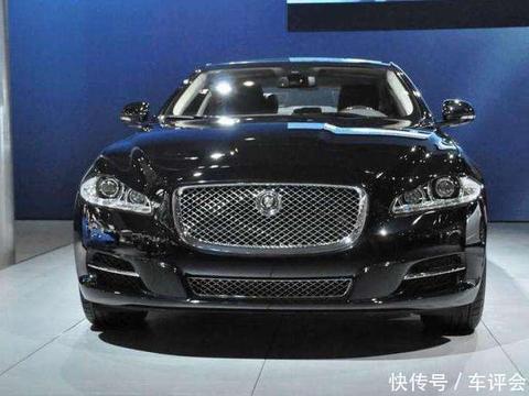 这款D级豪车, 气势不输奔驰S级, 为何降价50万没人买?