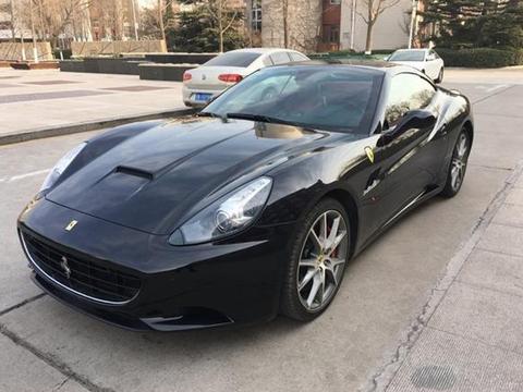 花115万买辆5万公里的法拉利，车主一周后晒出了“买菜车”的油耗