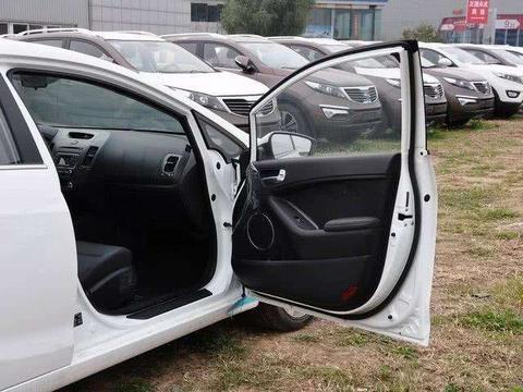 从13万降到7万, 当年比速腾风光, 如今比帝豪还便宜