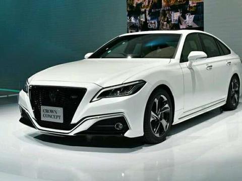 丰田要东山再起! 全新皇冠美过E级, 这次A6也得歇菜