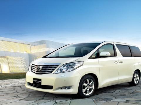 80万买辆面包车开回家被家人骂, 请大家坐上去后不说话了