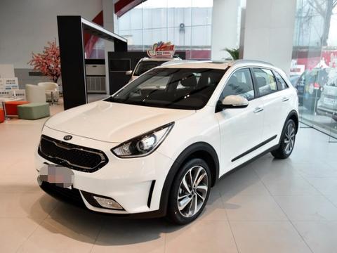 纯进口SUV，轴距达2.7米，油耗3毛仅售15万起，什么车啊？