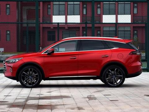 我发现了一件事 比亚迪悄悄的就做了WEY和领克正在忙的事