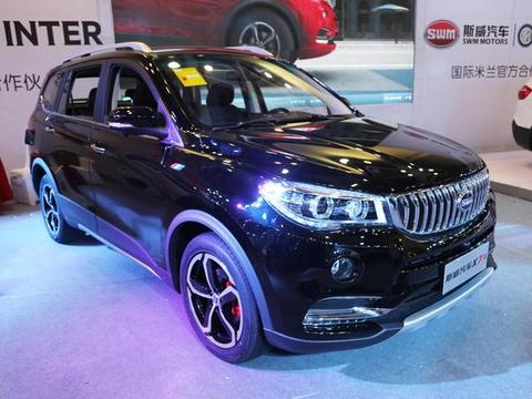 国产1.5T的7座中型SUV，自带1.5米双人床，价格却不到10万