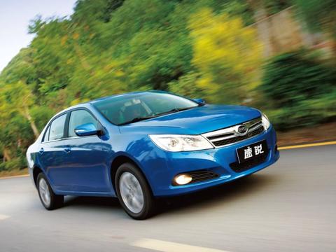 为什么比亚迪速锐加速时会有噪音？