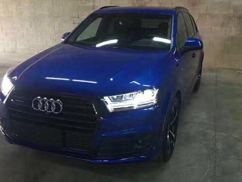 限量版17款奥迪Q7科技版 3.0T加版雪邦蓝天津港报价